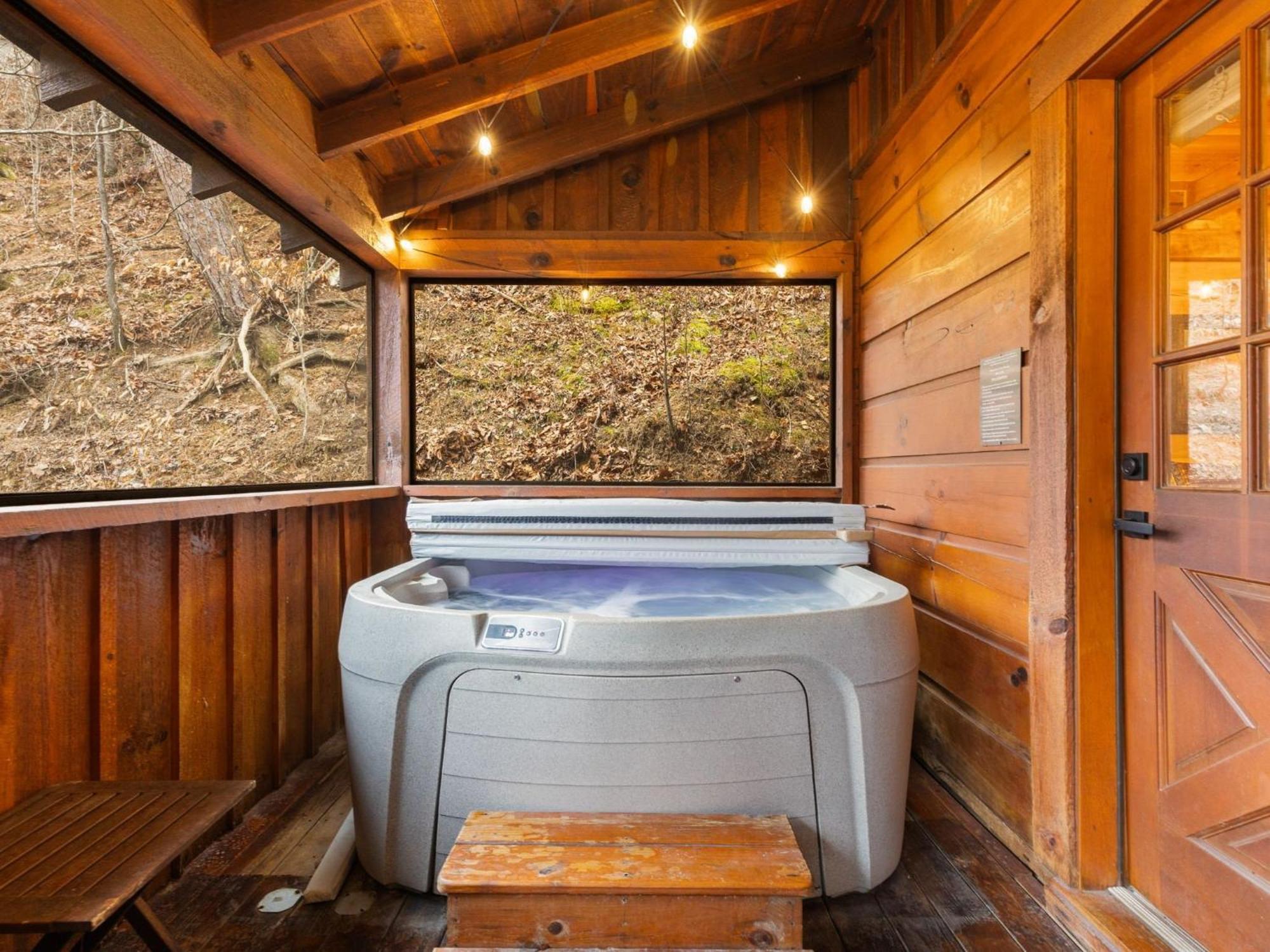 Er40 - The Bear Pause -Great Location,,,Close To All The Action! Cabin Pigeon Forge Kültér fotó